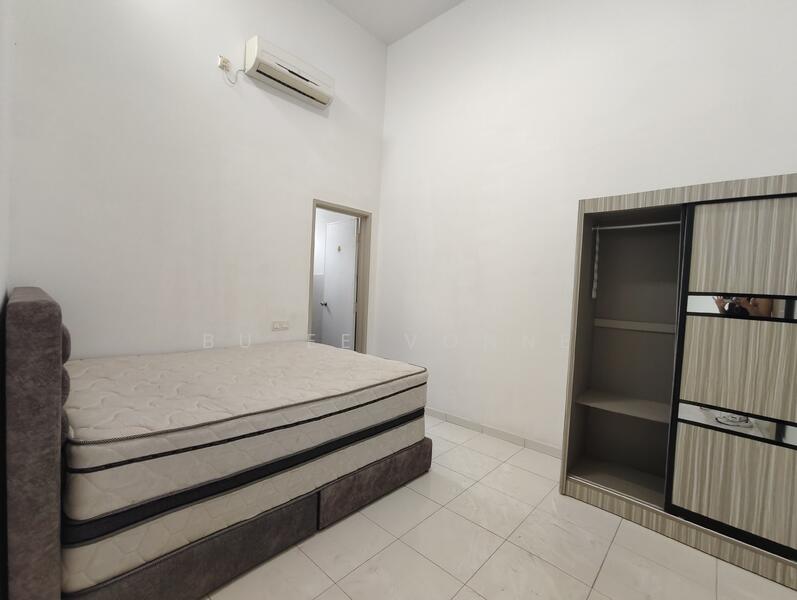 Untuk Dijual - Setia Tropika