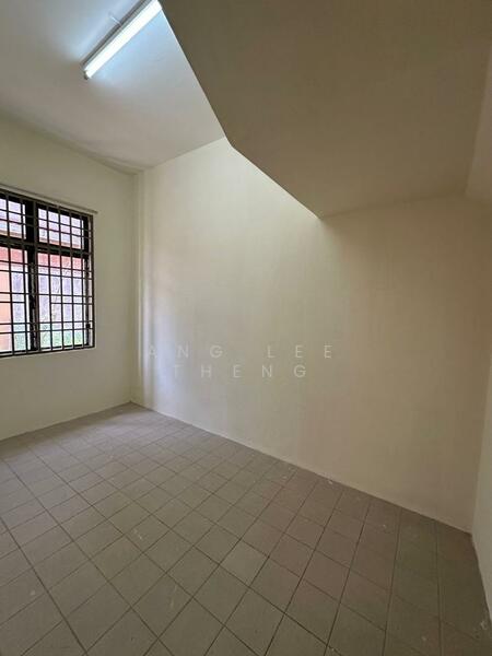 Rumah Berkembar untuk Dijual di Batu Ferringhi (Penang) - Ang Lee Theng - PropertyGuru.com.my