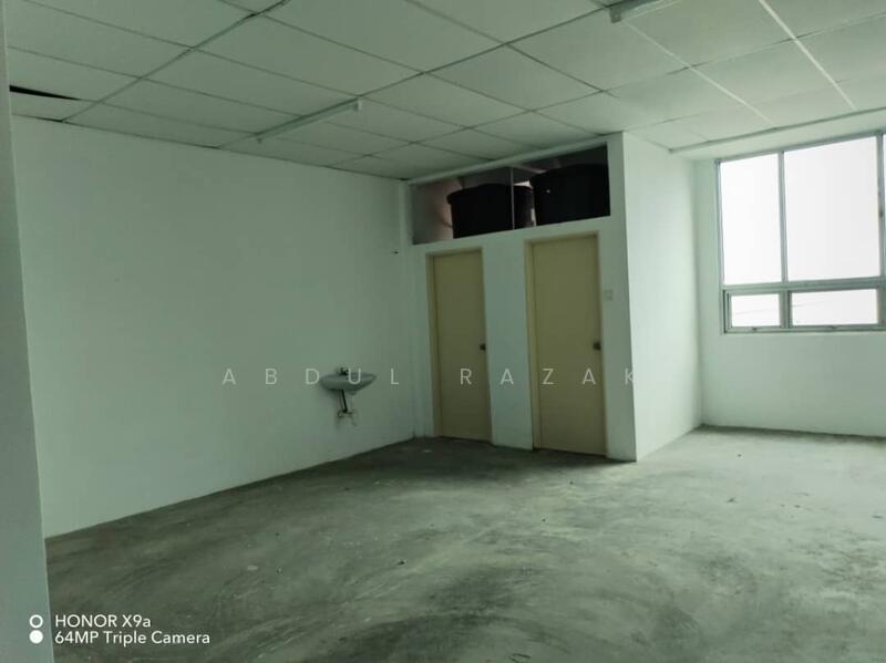 Retail Office for Sale in Indera Mahkota 2 (Kuantan) - Abdul Razak - PropertyGuru.com.my