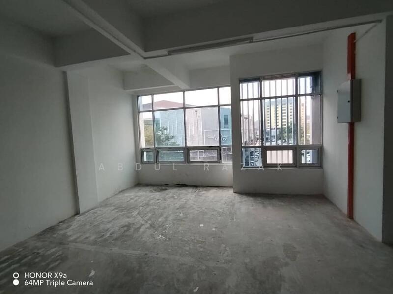 Retail Office for Sale in Indera Mahkota 2 (Kuantan) - Abdul Razak - PropertyGuru.com.my