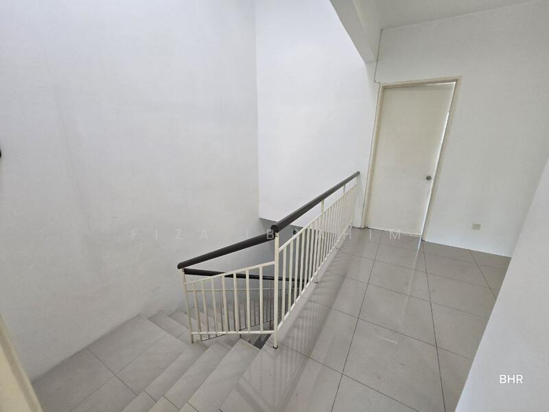 For Sale - Taman Nadayu 92