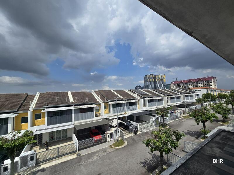 For Sale - Taman Nadayu 92