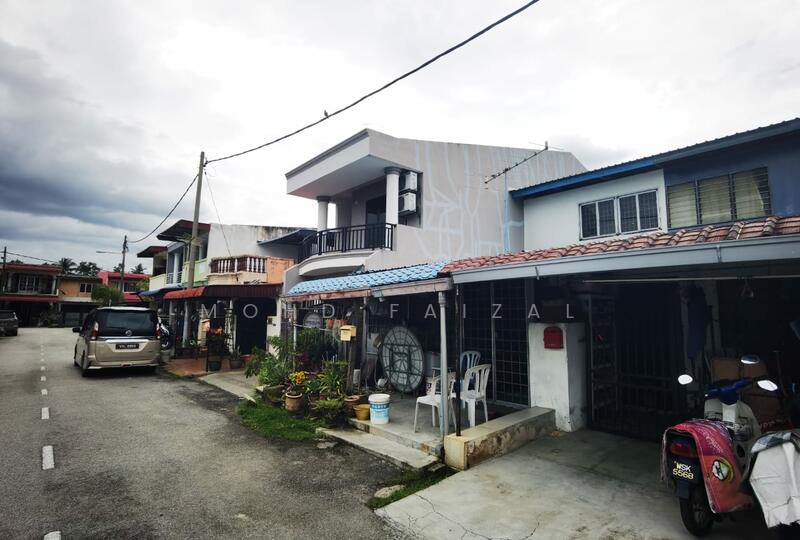 For Sale - Fully Renovated Double Storey Terrace Serdang Jaya Seri Kembangan