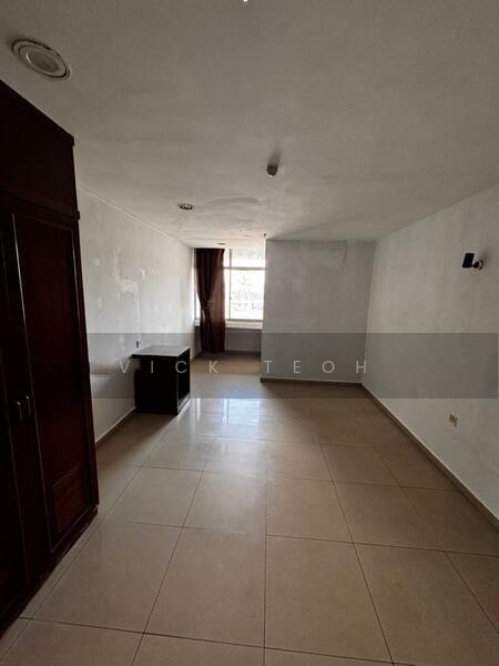 For Sale - 6sty Hotel Jalan Bagan Luar 90 Rooms Main Road Investment Butterworth