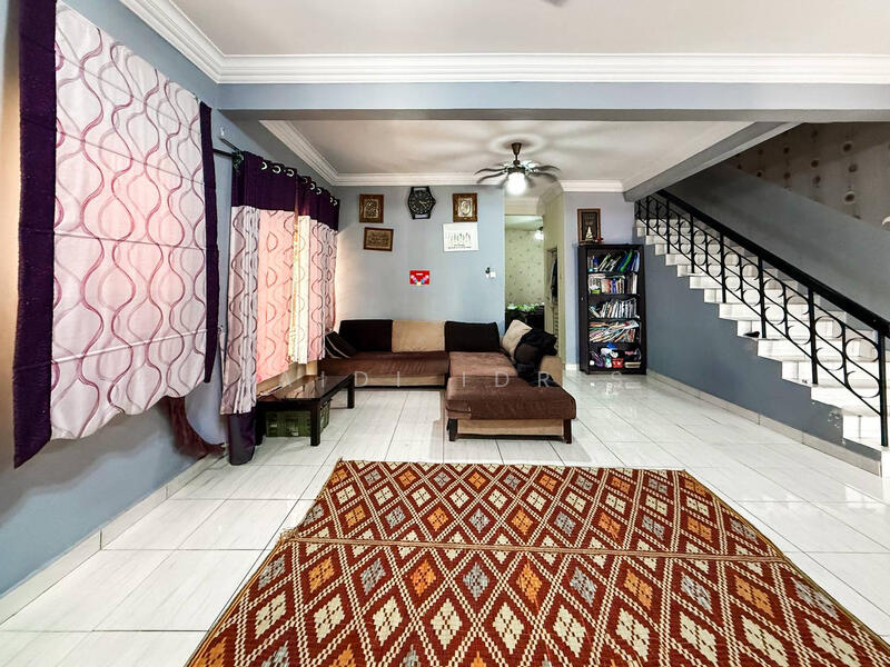 Untuk Dijual - Taman Pinggran Putra Seri Kembangan