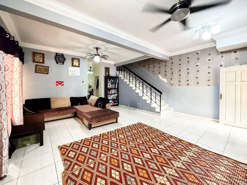 Untuk Dijual - Taman Pinggran Putra Seri Kembangan