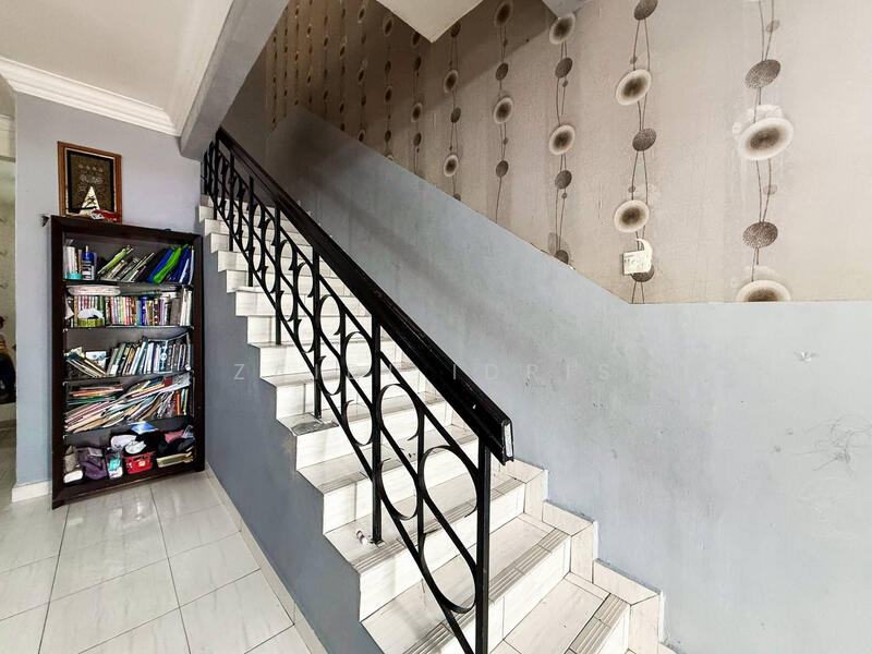 Untuk Dijual - Taman Pinggran Putra Seri Kembangan