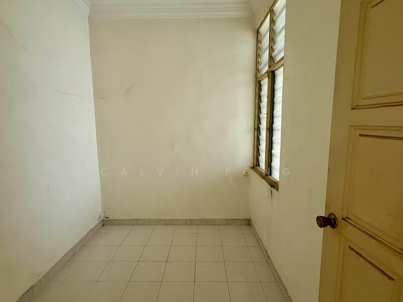 Ground floor bedroom