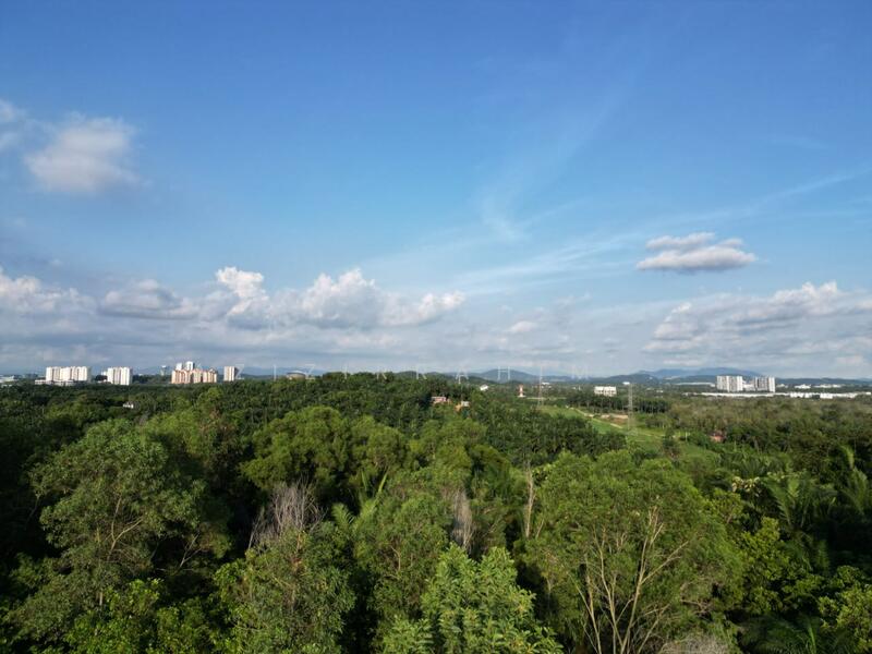 For Sale - Bungalow Lot Bukit Damar Dengkil Selangor