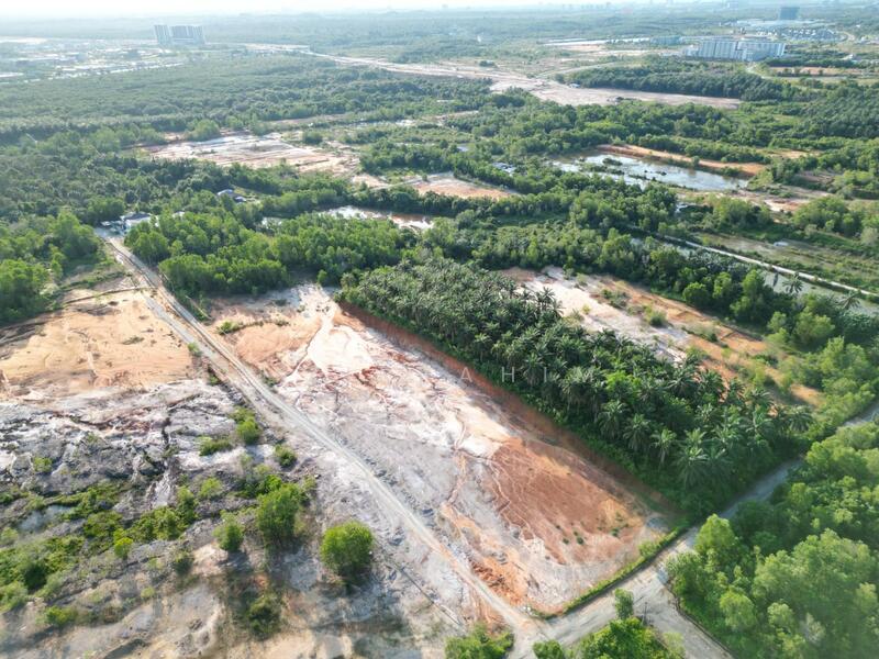 For Sale - Bungalow Lot Bukit Damar Dengkil Selangor