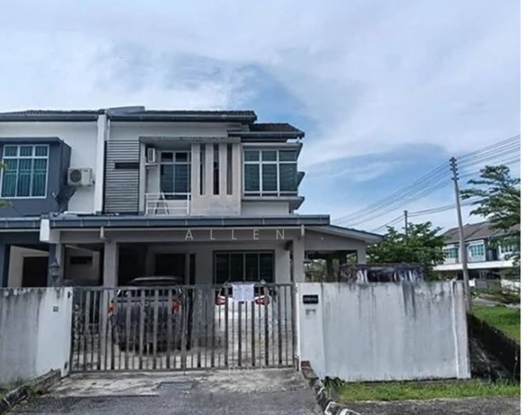 Semi-Detached House for Sale in Taman Uni Central (Samarahan) - Allen . - Exterior - PropertyGuru.com.my