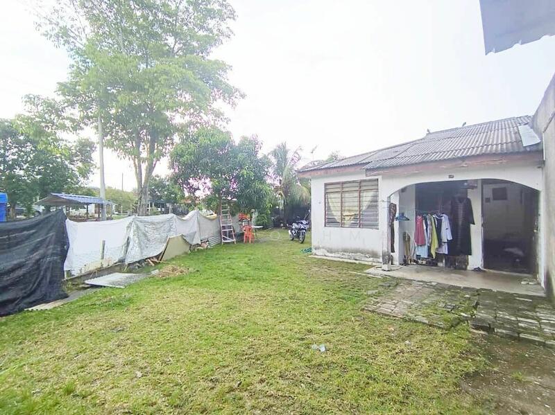 For Sale - 1-storey Terraced House at Taman Desa Kiara