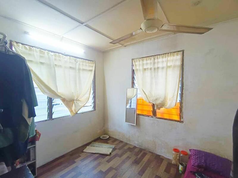 For Sale - 1-storey Terraced House at Taman Desa Kiara