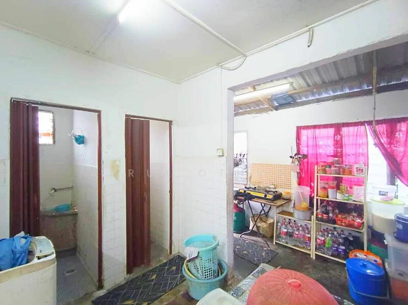 For Sale - 1-storey Terraced House at Taman Desa Kiara