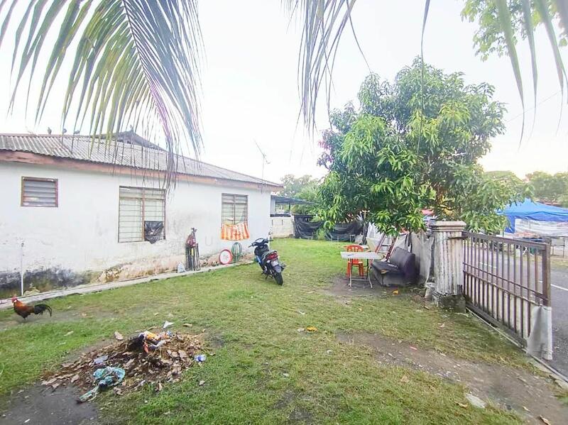 For Sale - 1-storey Terraced House at Taman Desa Kiara