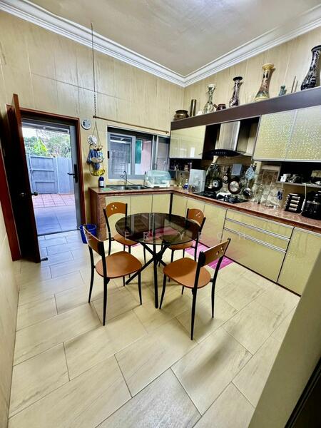 Untuk Dijual - 2-storey Terrace House at Taman Menegon Indah