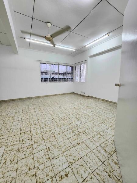 For Sale - Taman Pelangi