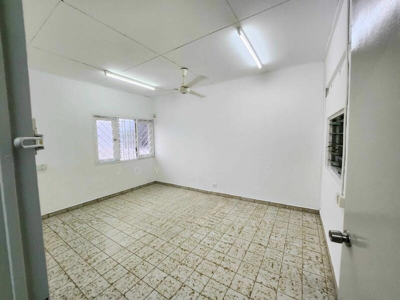 For Sale - Taman Pelangi