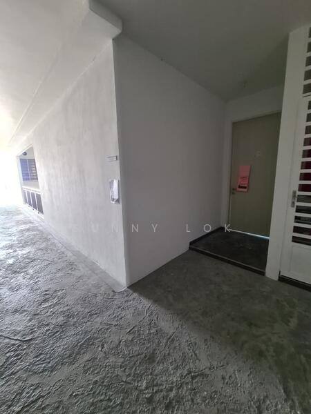 For Sale - Signature Three