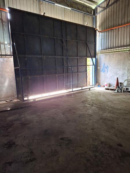 Untuk Disewa - 10,500 sqft Warehouse for Rent In Permatang Pauh