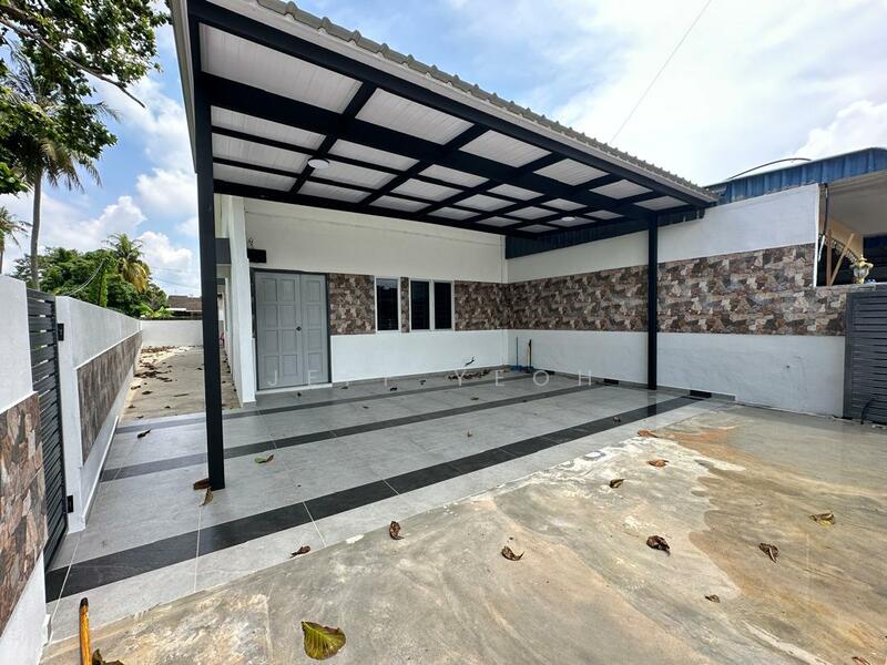 Untuk Dijual - Taman Peruda Terrace House with Land