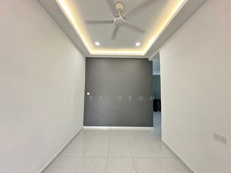 Untuk Dijual - Taman Peruda Terrace House with Land