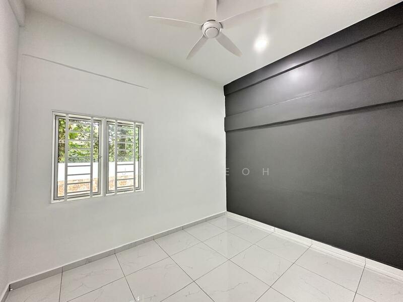 Untuk Dijual - Taman Peruda Terrace House with Land
