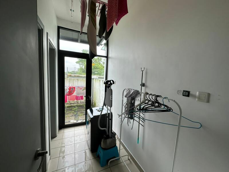 Untuk Dijual - Taman Molek Taman Molek Tamans Moleks