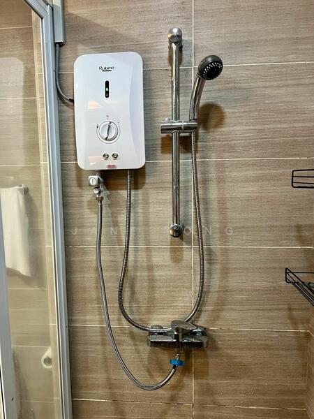 Untuk Disewa - 28 Boulevard