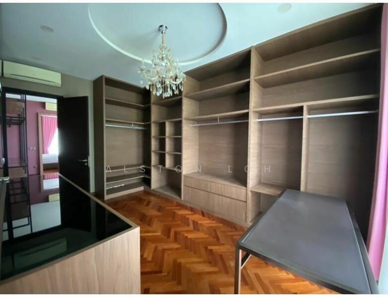 Untuk Dijual - Acacia Seri Tanjung Pinang