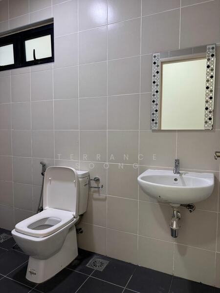 Untuk Disewa - Meridin Suites Residences @ The Meridin