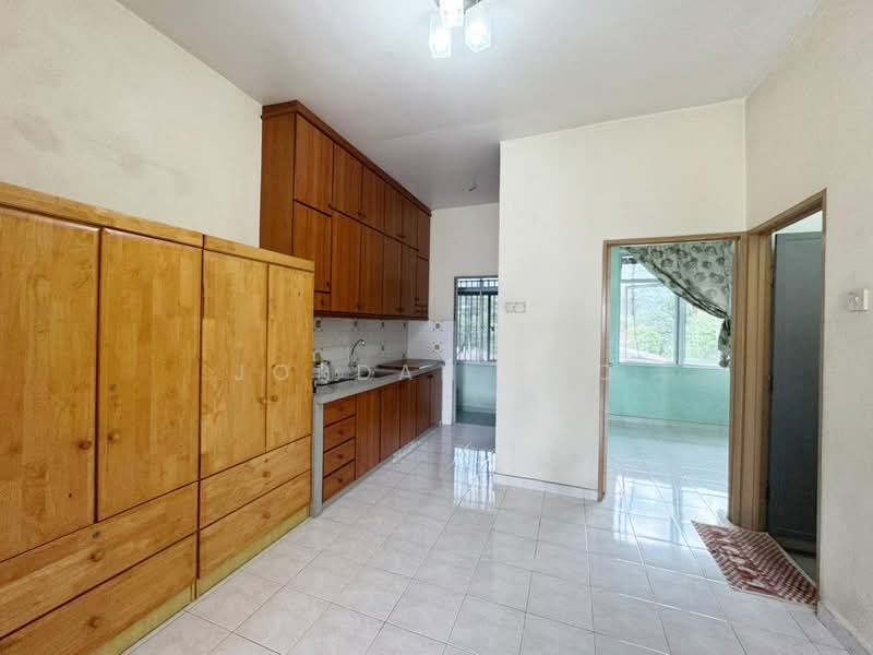 Apartment for Sale at Taman Pisang Awak - Jordan Foo - Kitchen - PropertyGuru.com.my