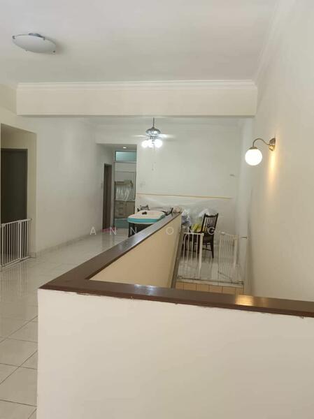 Untuk Dijual - Townhouse at Taman Lagenda Mas
