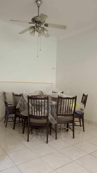 Untuk Dijual - Townhouse at Taman Lagenda Mas