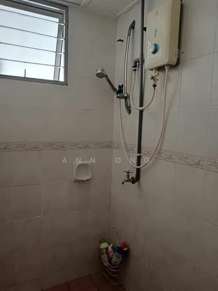 Untuk Dijual - Townhouse at Taman Lagenda Mas