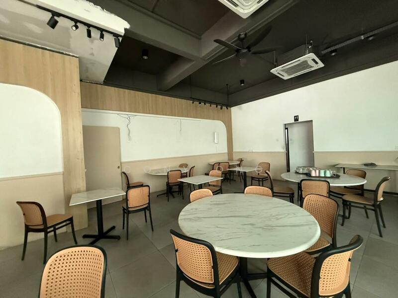 For Sale - Taman Gaya,Jalan Gaya 1,Ulu Tiram,3 storey shoplot,Tenanted unit