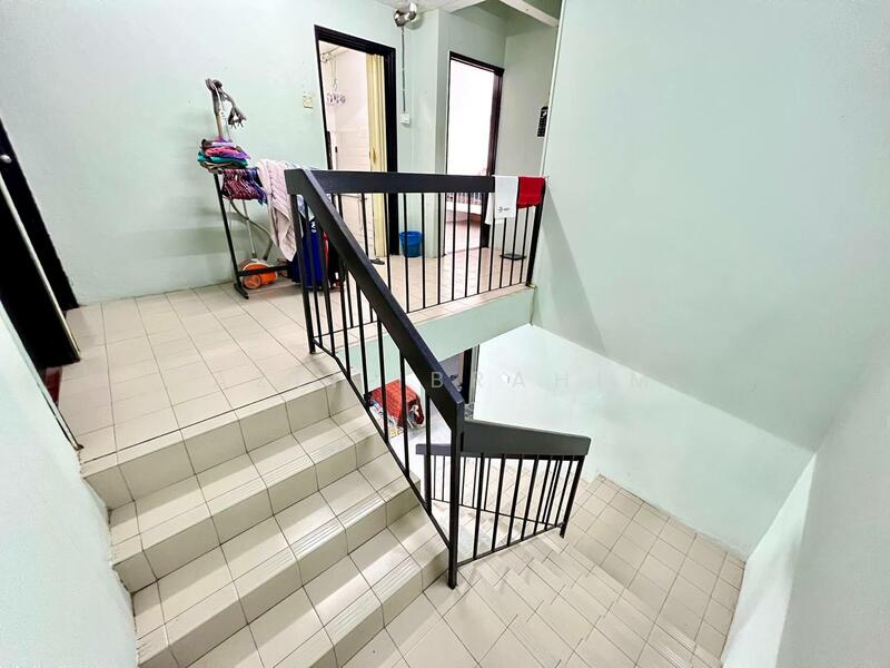 For Sale - Taman Selayang Utama