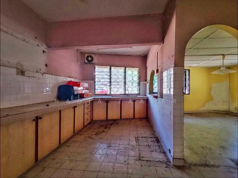 For Sale - CORNER LOT 2 Storey Terrace Jalan A Taman Melawati Freehold 5027sqft