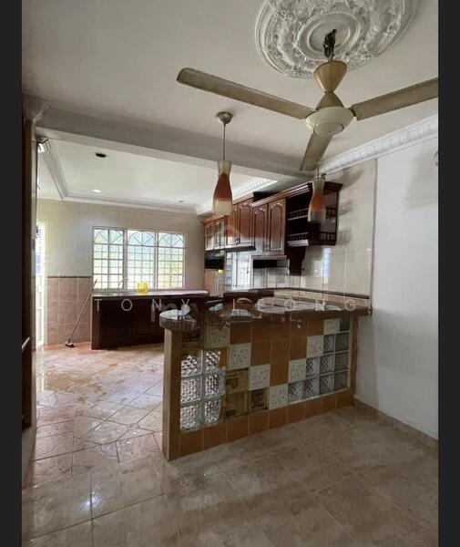 Untuk Disewa - KOTA DAMANSARA 2 STOREY FOR RENT