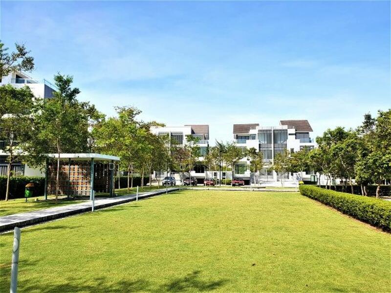 For Sale - Semi-Detached House at Lake Fields