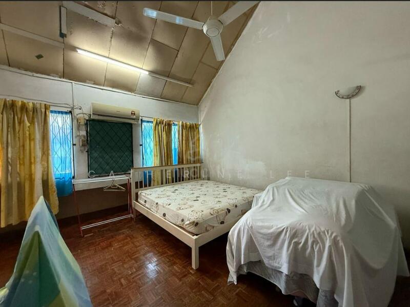 Untuk Dijual - Taman Kolam Air