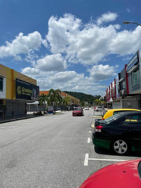 For Sale - Shop at Bandar Puncak Alam