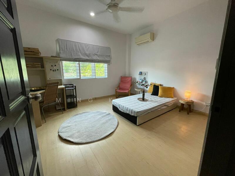 For Rent - 2-storey Terrace House at Pjs 7