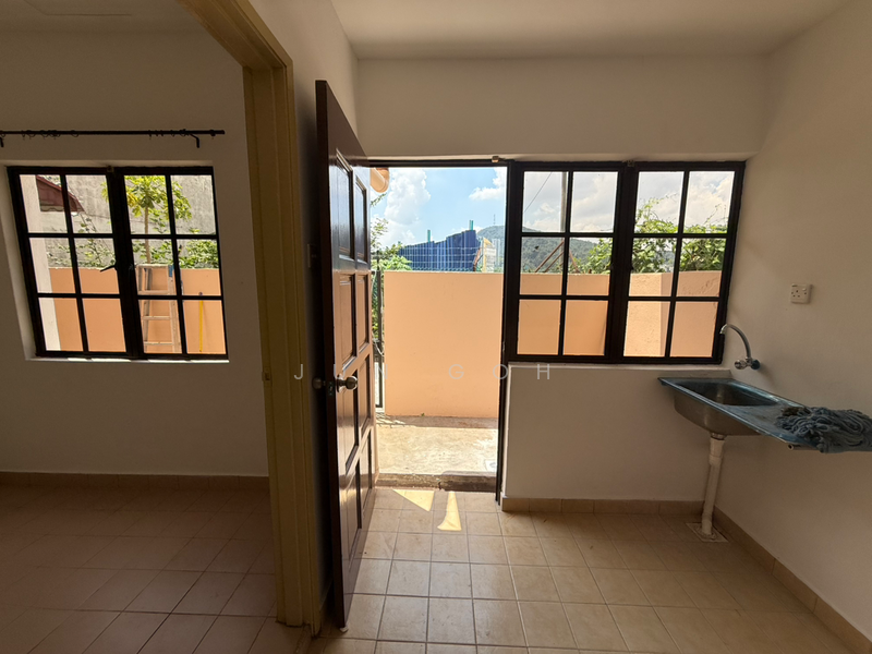 For Rent - 2-storey Terrace House at Taman Andaman Ukay