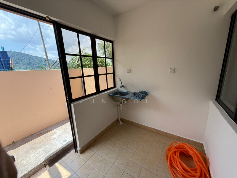 For Rent - 2-storey Terrace House at Taman Andaman Ukay