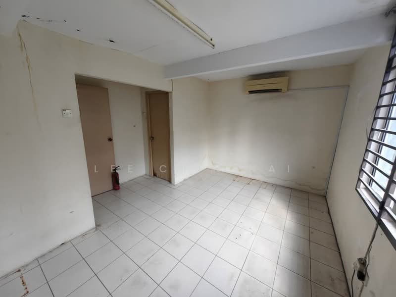 Rumah Teres 2.5 Tingkat untuk Dijual di Taman Putra Perdana (Puchong) - Lee Chin Wai - Interior - PropertyGuru.com.my