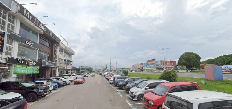 For Rent - Nusa Bestari Nusa Bestari (2 Units / Facing Mainroad) 3 Storey Shop Lot Nusa Bestari Nusa Bestari