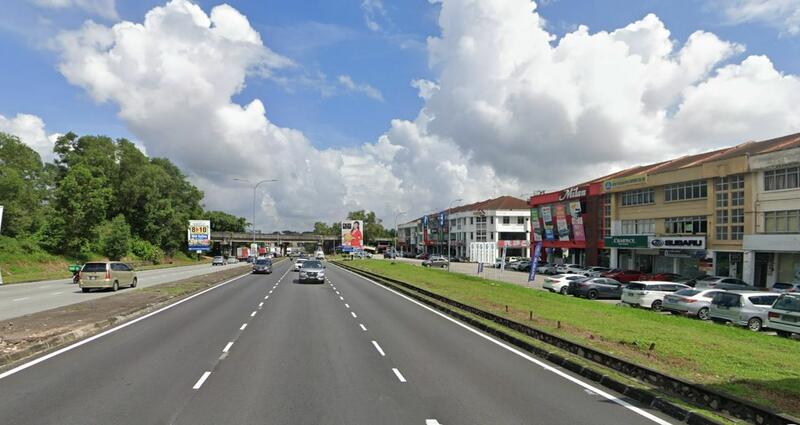 For Rent - Nusa Bestari Nusa Bestari (2 Units / Facing Mainroad) 3 Storey Shop Lot Nusa Bestari Nusa Bestari