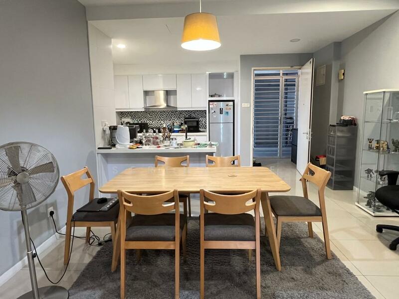 Untuk Disewa - KU Suites