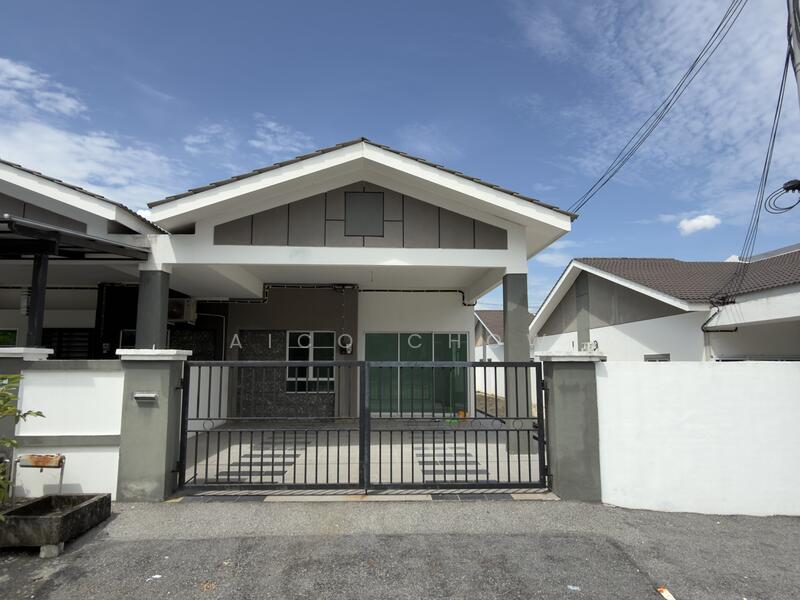 For Sale - Lahat Sri Wang Single Storey Intermediate Corner New&Never Occupied House For Sale